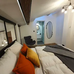 https://old-town-apartment-morsztynowska-krakow.krakowhotelspoland.com